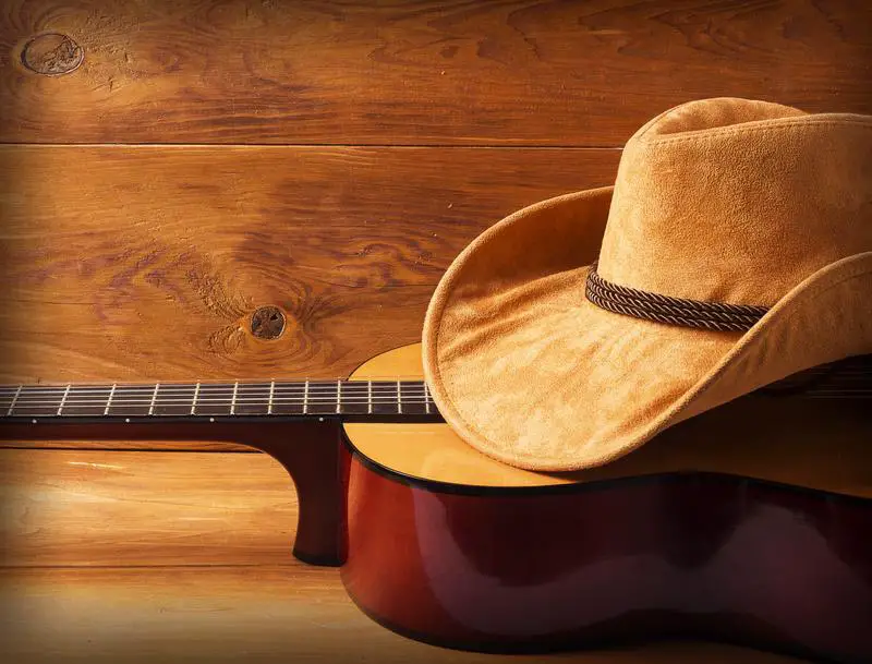 Country Singer-Songwriter Dies at 65 | internewsgroup