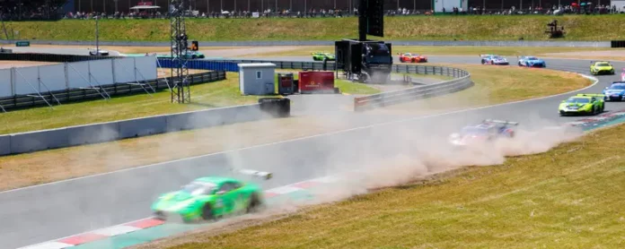Race Driver Dies at 66 in Massive Crash (dreamstime_s_316145521)