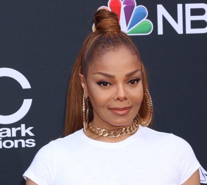 Janet Jackson Red Carpet