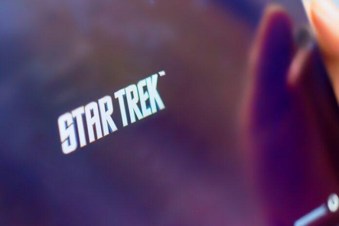 Star Trek Logo Screen