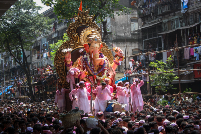 Indian-festival-dreamstime_s_74967338